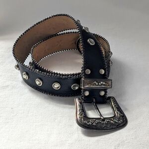 Vintage LeatherRock Black Belt For Women With Studs. Size Midium 34 Made in USA